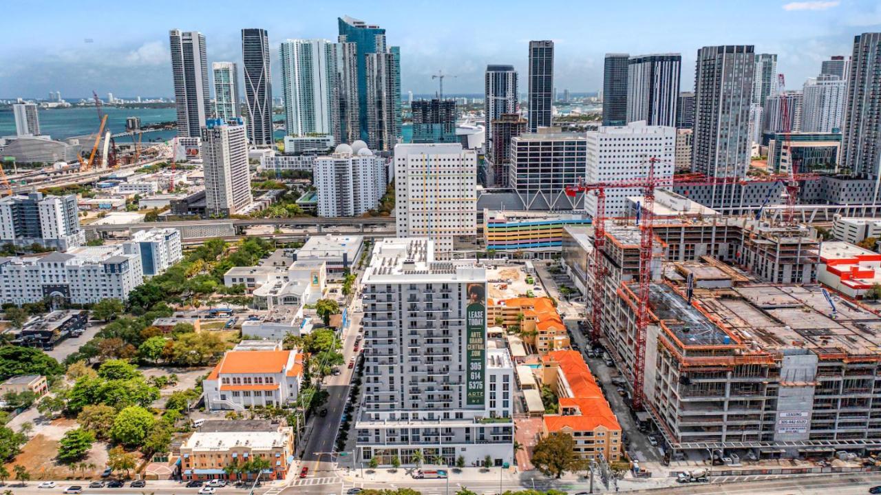 Apartmán Modern Unit In Downtown Miami With Free Parking Exteriér fotografie